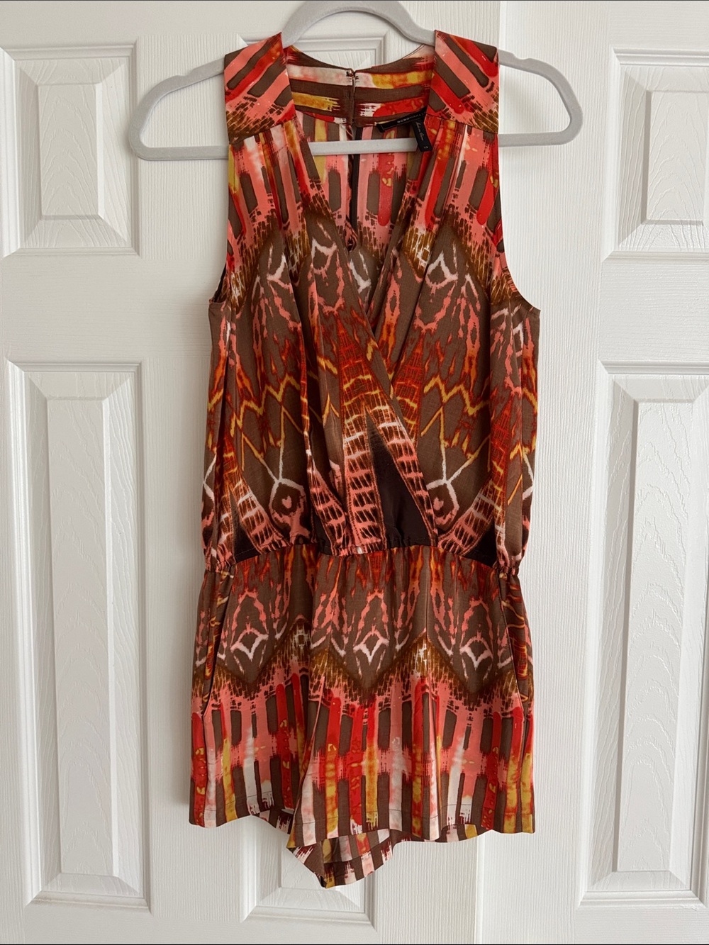BCBGMaxAzria Brown and Coral Printed Sleeveless Romper